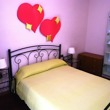 Oliveras Appartement *